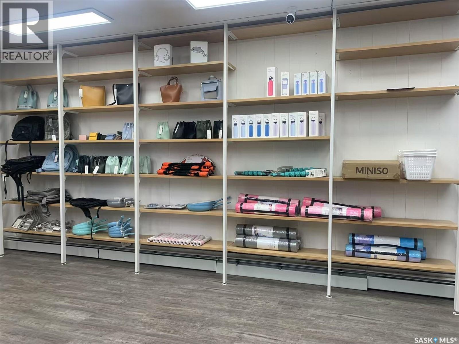 C 1402 College Drive, Saskatoon, SK