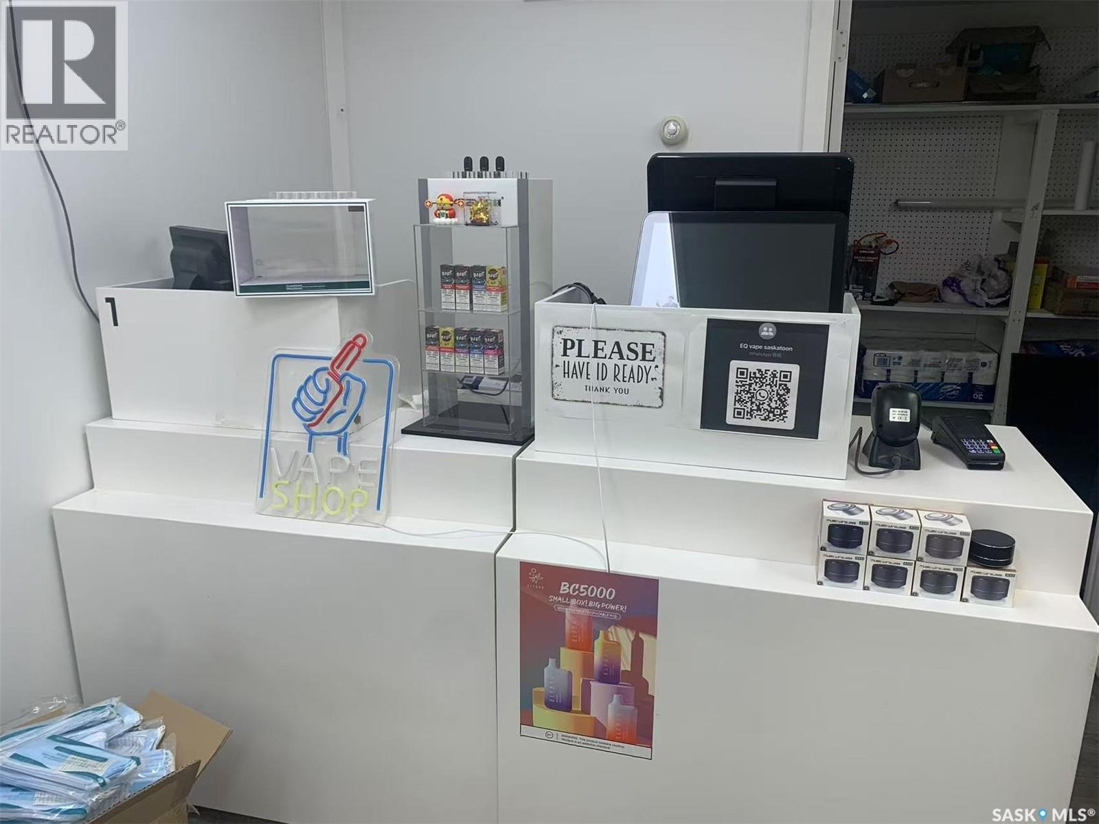 C 1402 College Drive, Saskatoon, SK