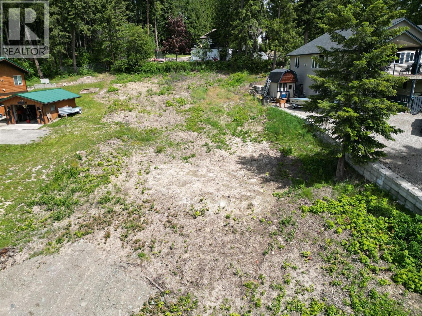 2902 Cedar Drive, Sorrento, BC