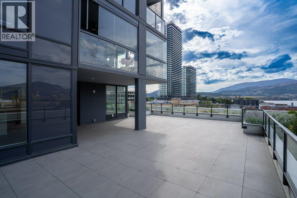 1588 Ellis Street Unit# 609, Kelowna, BC - Outdoor
