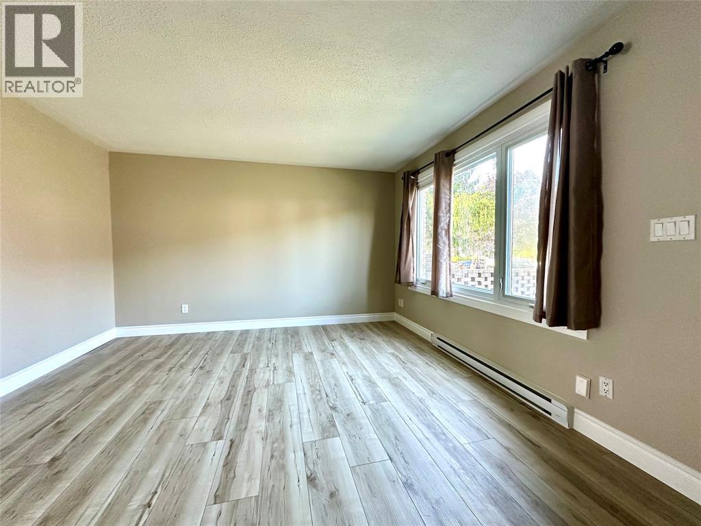 885 Carleton Place Unit# 1, Sarnia, ON - Indoor Photo Showing Other Room