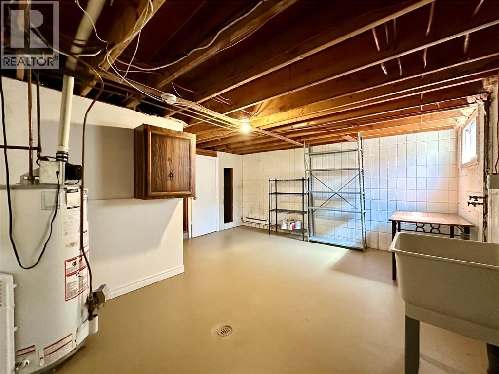 885 Carleton Place Unit# 1, Sarnia, ON - Indoor Photo Showing Basement