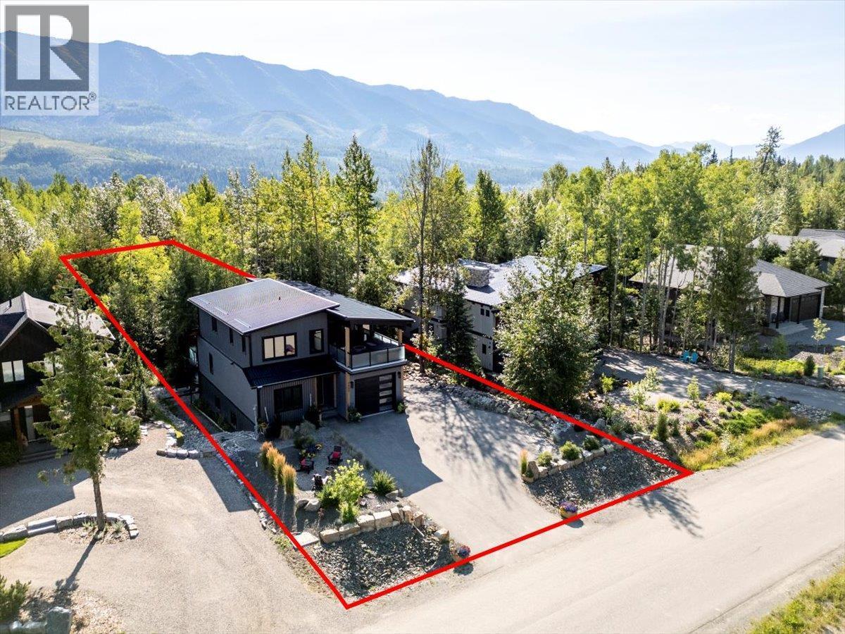 4600 Alpine Way, Fernie, BC - Outdoor