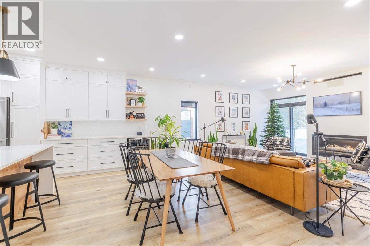 4600 Alpine Way, Fernie, BC - Indoor