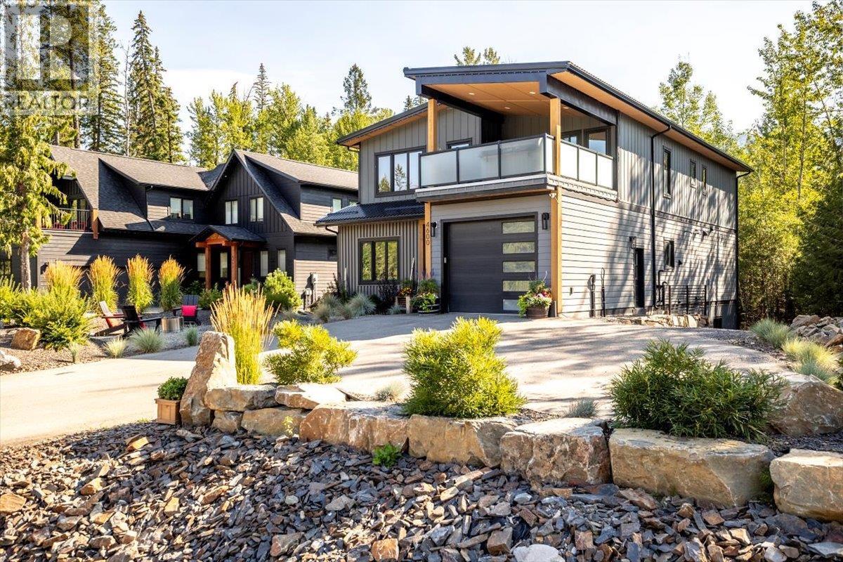 4600 Alpine Way, Fernie, BC - Outdoor
