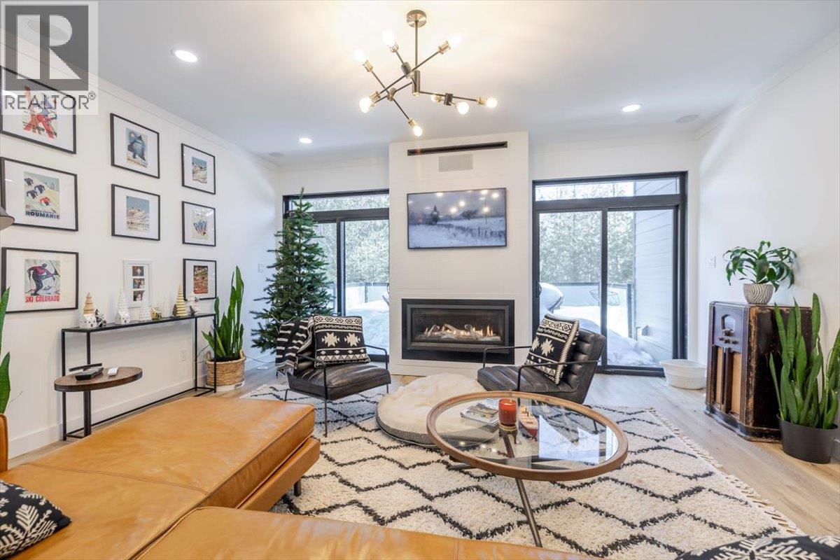 4600 Alpine Way, Fernie, BC - Indoor Photo Showing Living Room With Fireplace