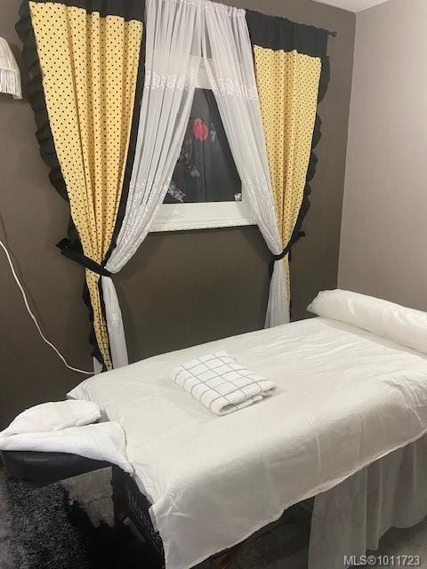 C-9711 Fifth St, Sidney, BC