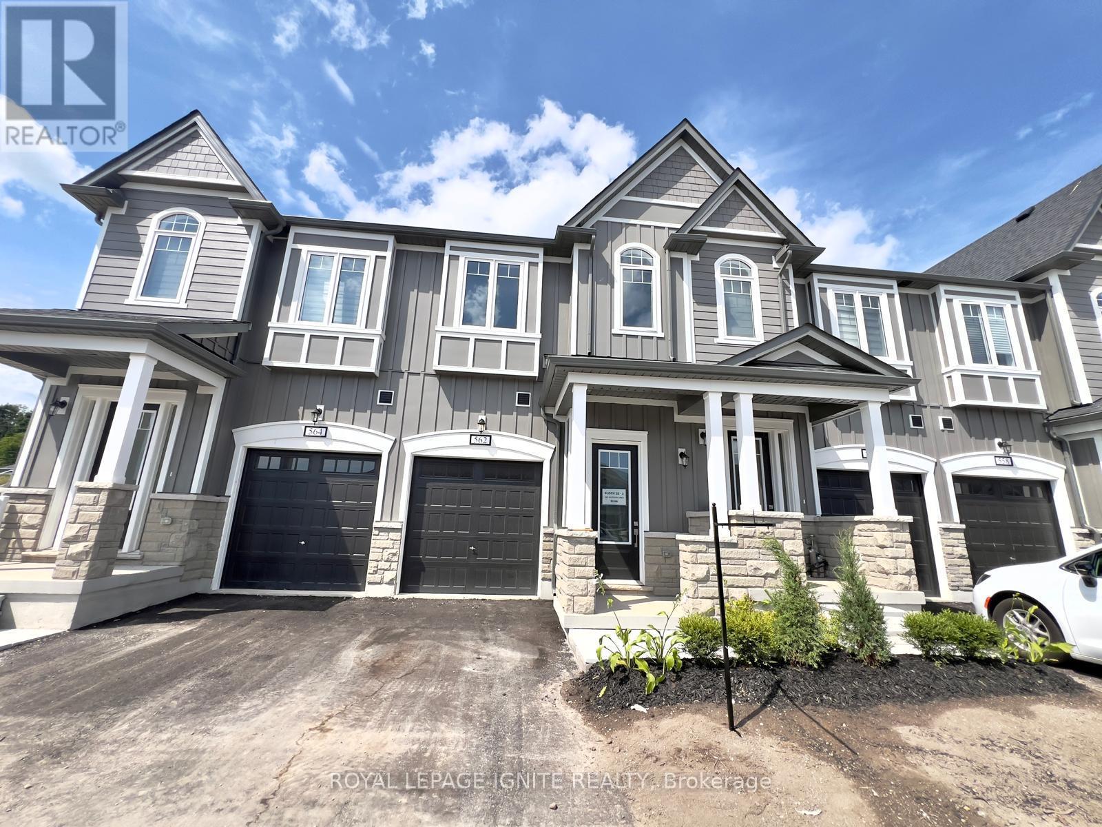 562 Hudson Crescent, Midland, ON - Outdoor With Facade