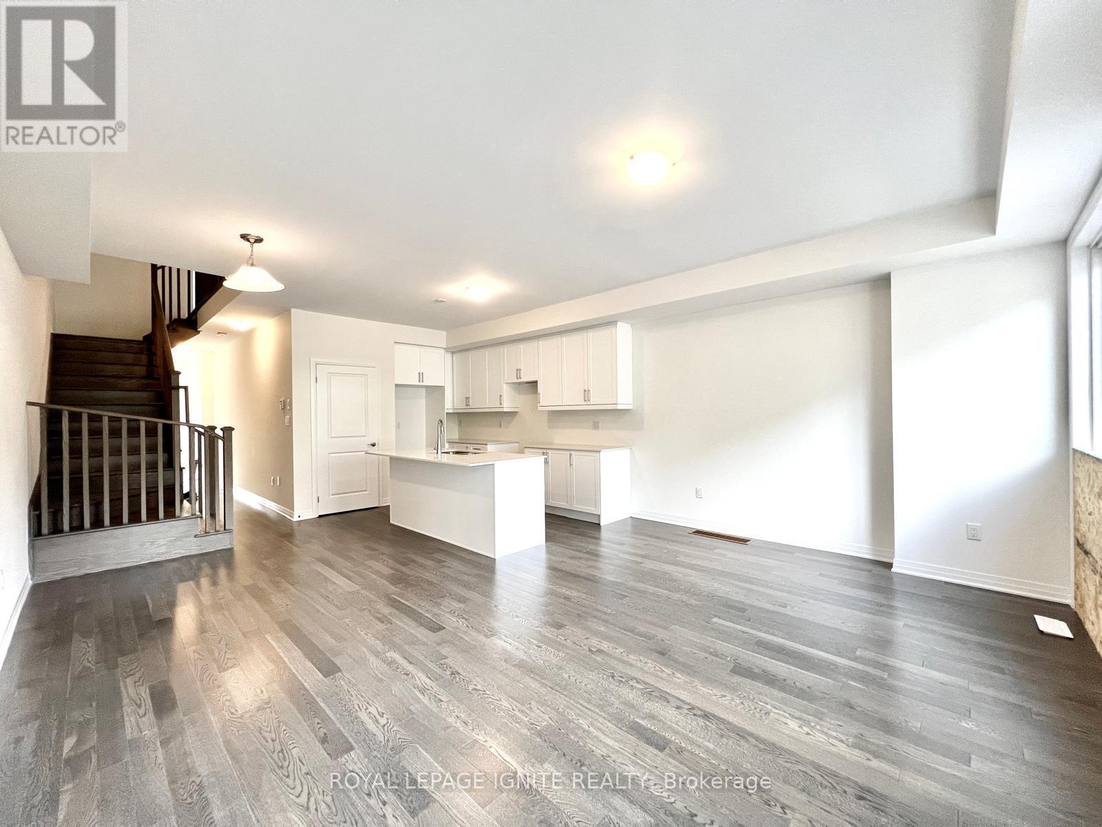 562 Hudson Crescent, Midland, ON - Indoor