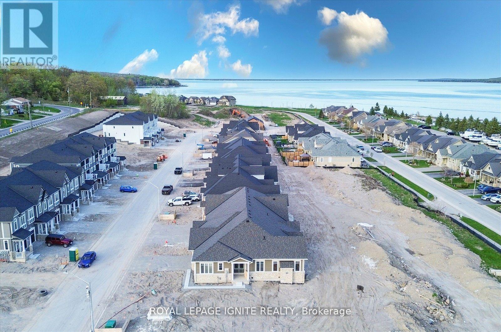 562 Hudson Crescent, Midland, ON - Outdoor With View