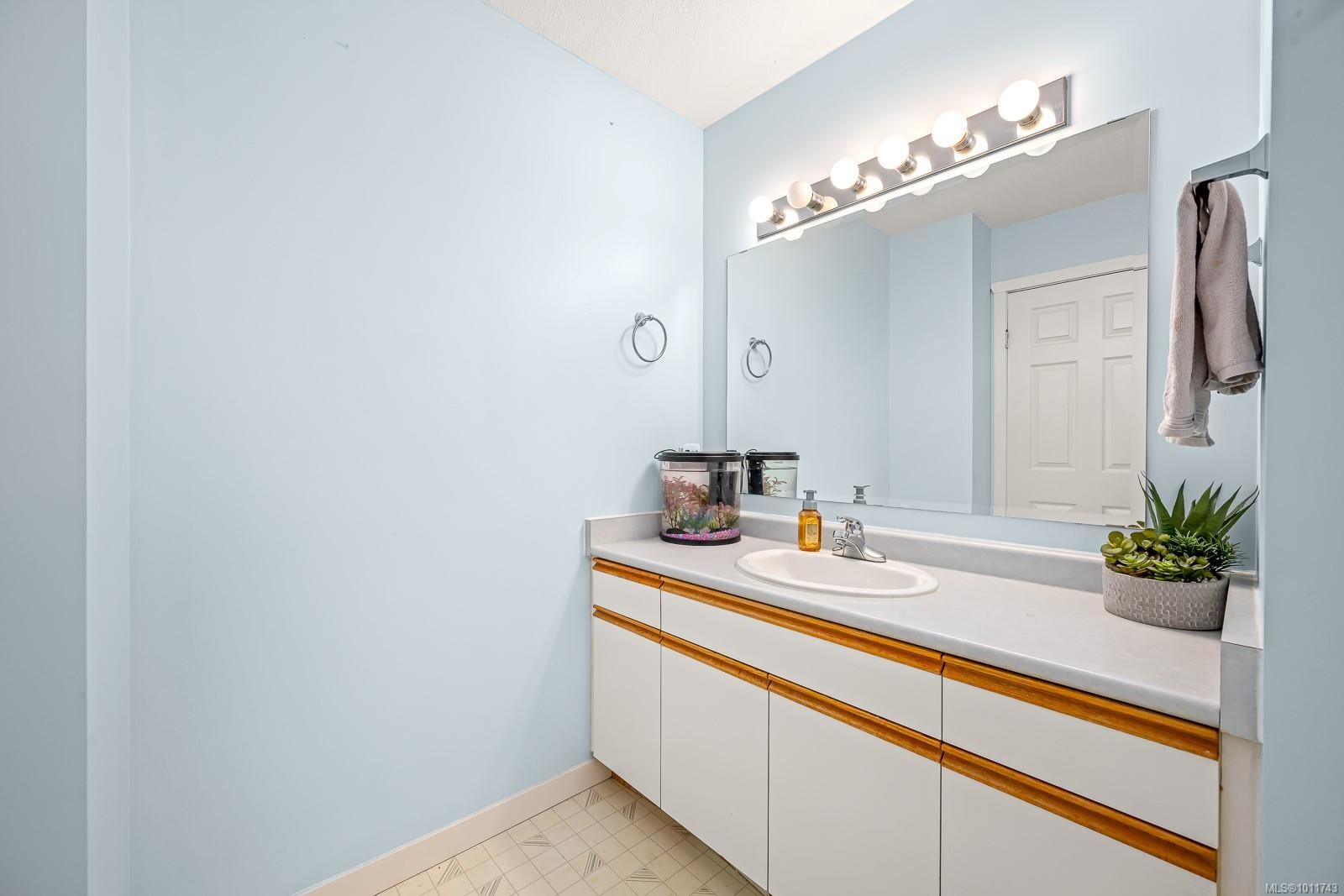 334-680 Murrelet Dr, Comox, BC