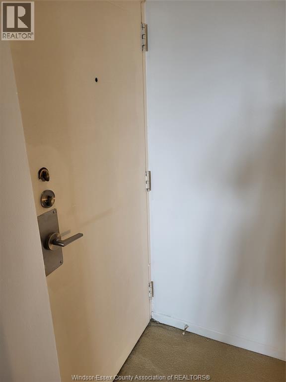 380 Pelissier Unit# 1302, Windsor, ON - Indoor Photo Showing Other Room