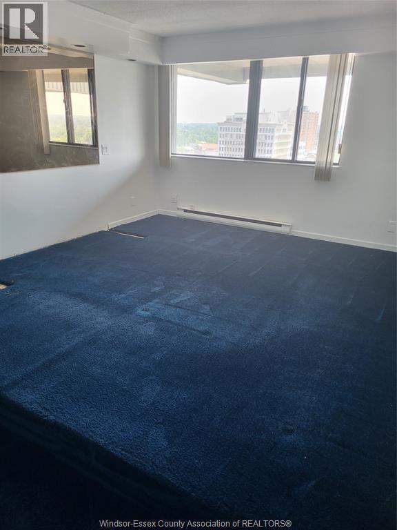380 Pelissier Unit# 1302, Windsor, ON - Indoor Photo Showing Other Room
