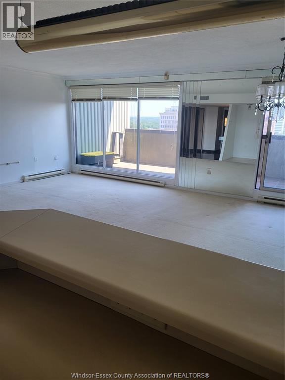380 Pelissier Unit# 1302, Windsor, ON - Indoor