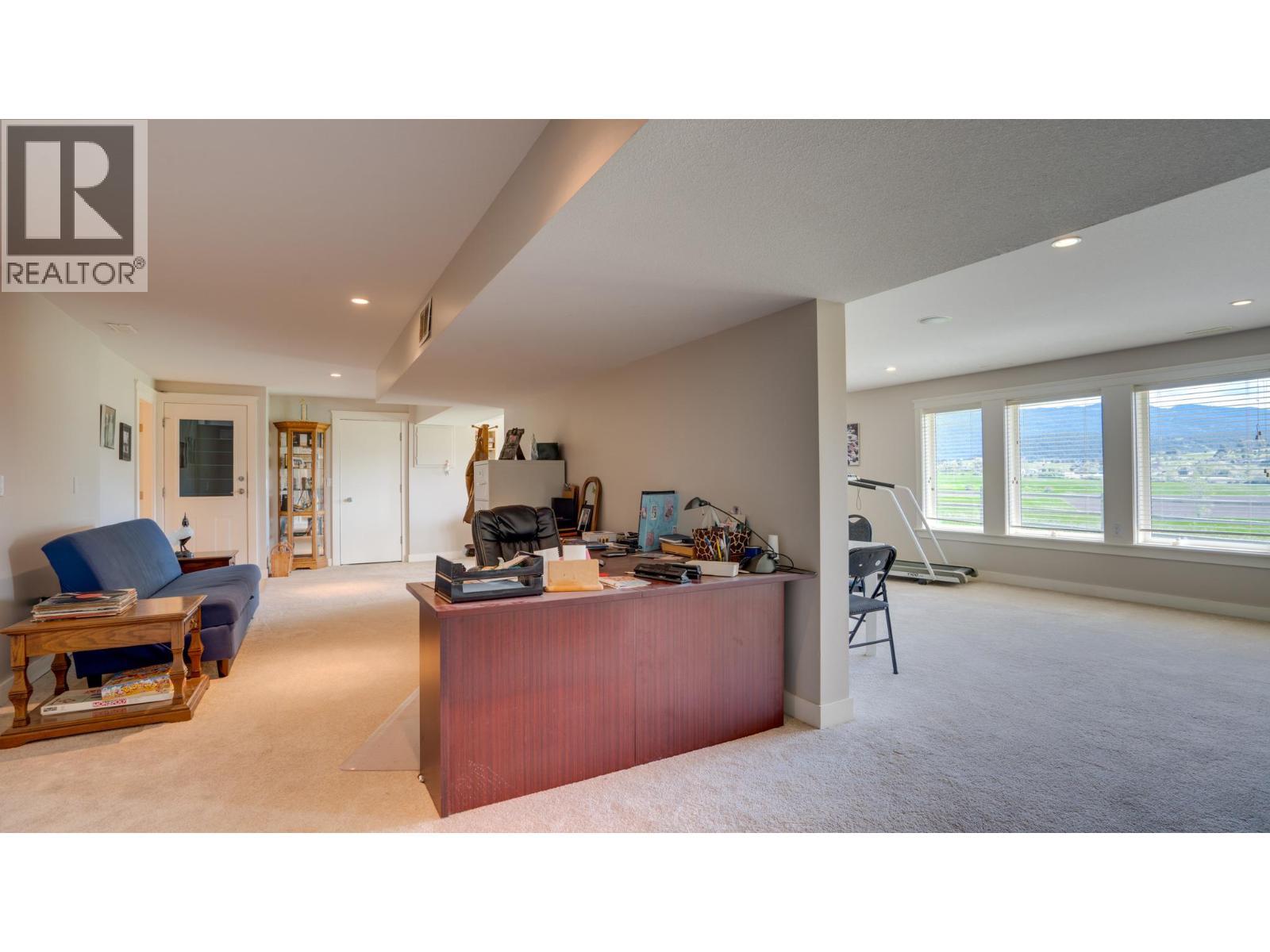 620 Mountview Road, Vernon, BC - Indoor