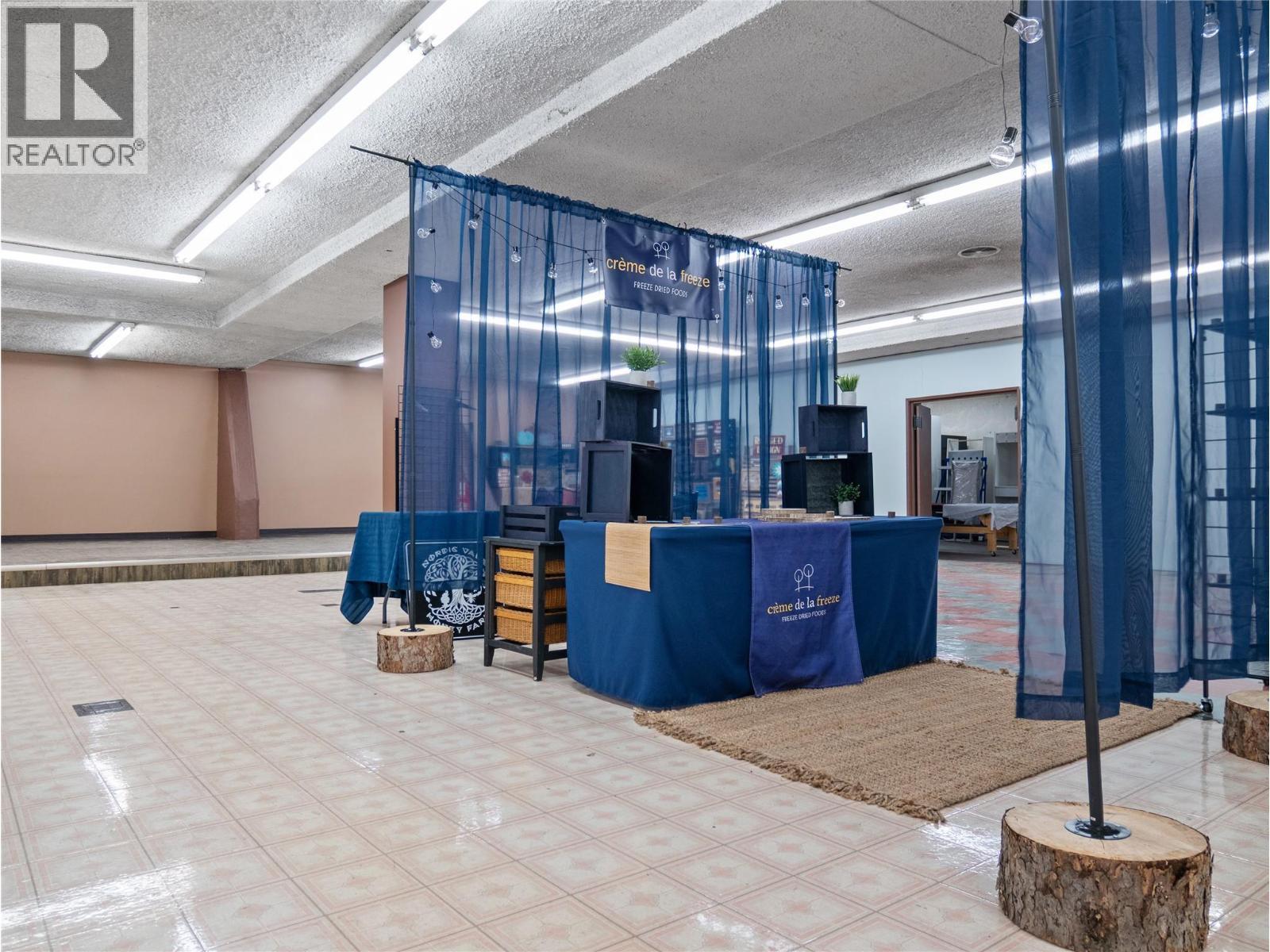 10121 10 Street, Dawson Creek, BC