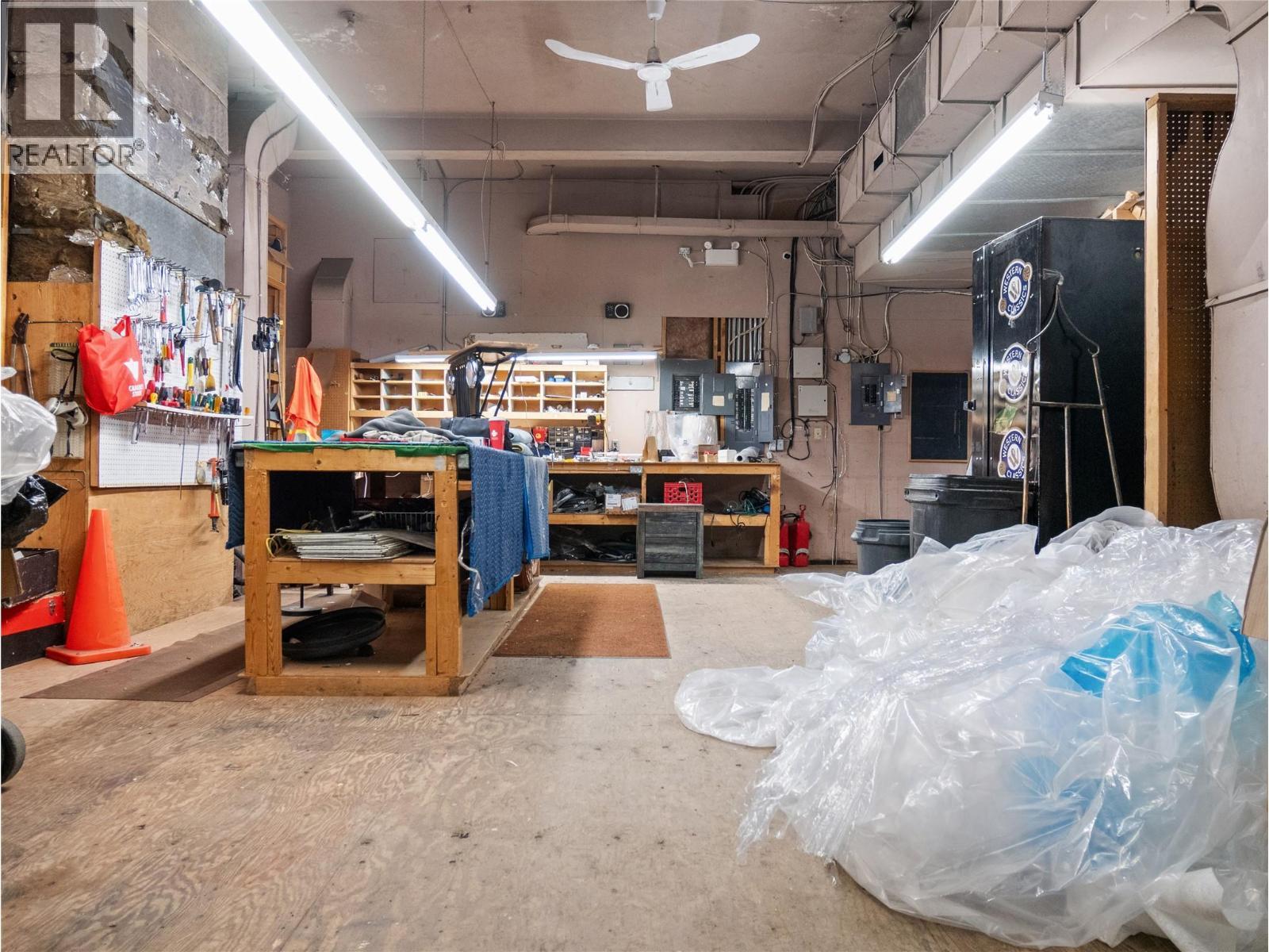 10121 10 Street, Dawson Creek, BC