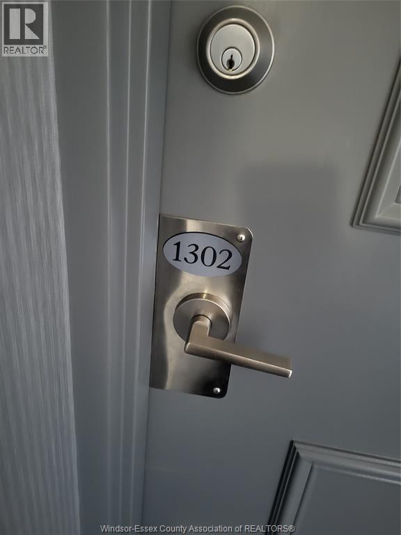 380 Pelissier Unit# 1302, Windsor, ON - Indoor