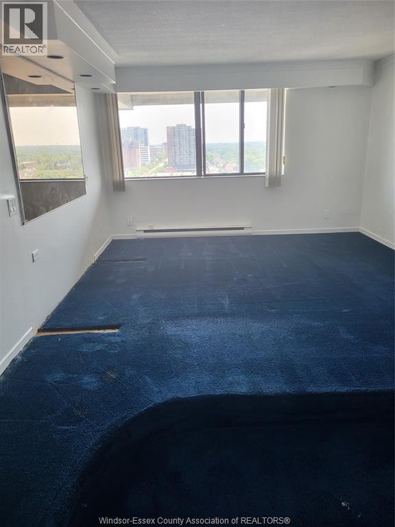 380 Pelissier Unit# 1302, Windsor, ON - Indoor Photo Showing Other Room