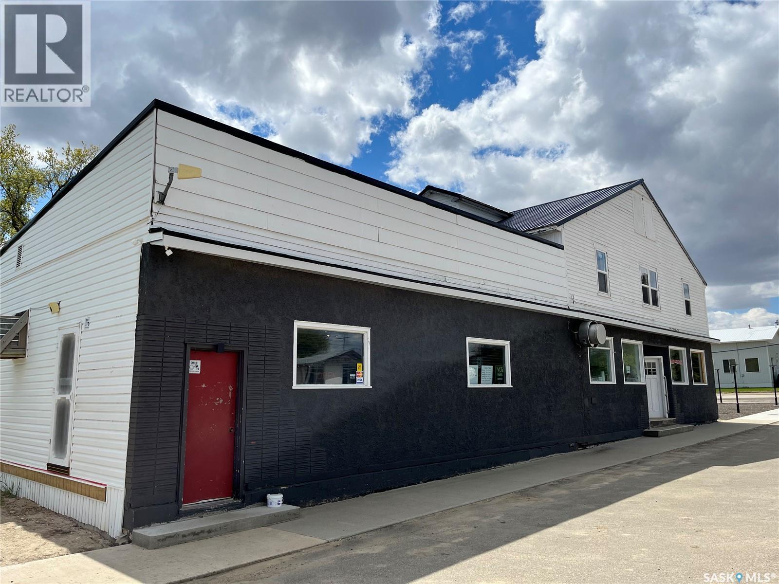 109 Centre Street, Middle Lake, SK