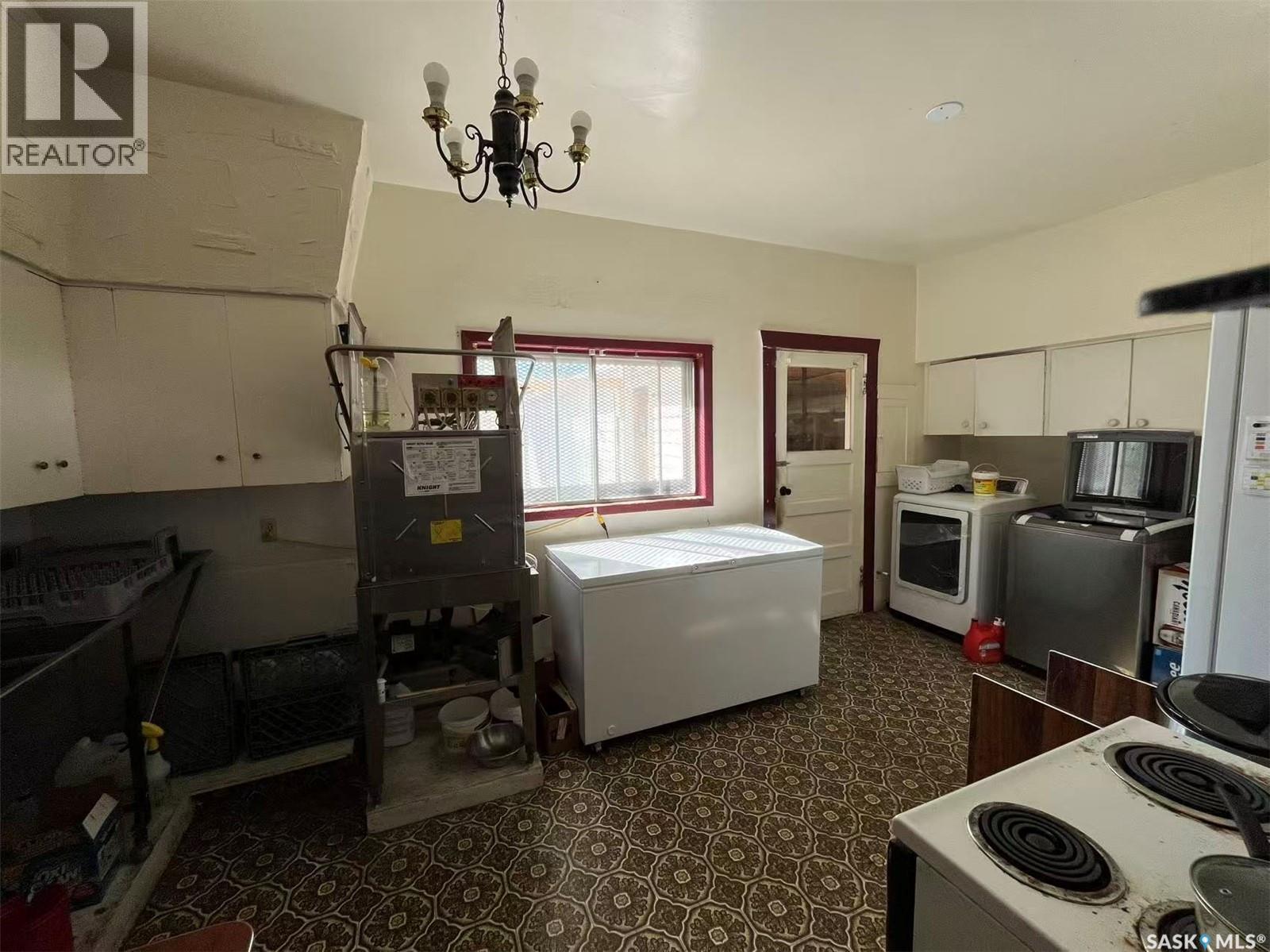 109 Centre Street, Middle Lake, SK