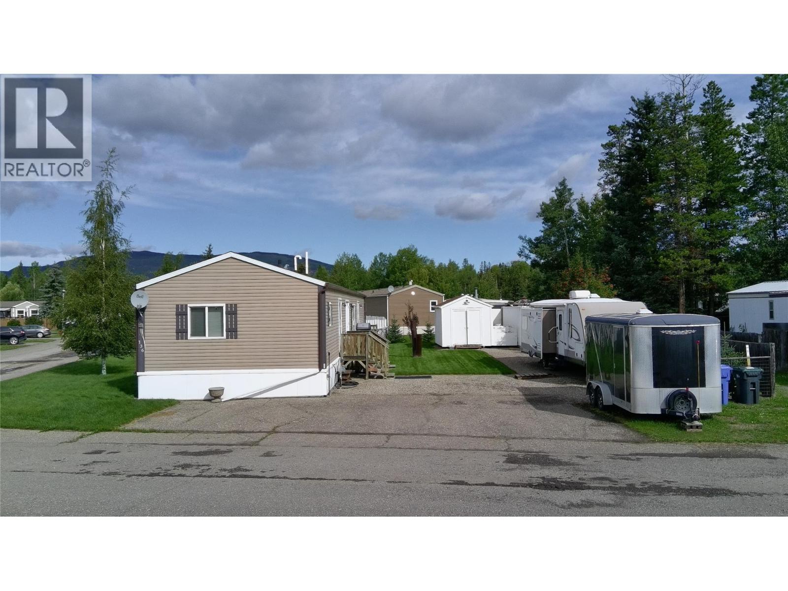 136 Rockcliffe Place, Tumbler Ridge, BC