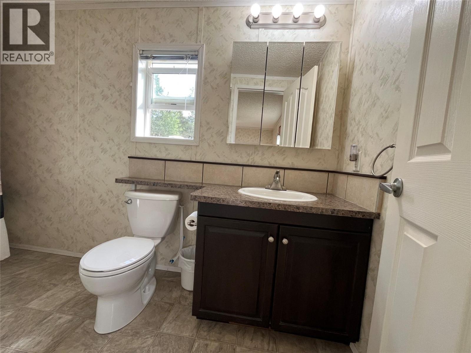 136 Rockcliffe Place, Tumbler Ridge, BC