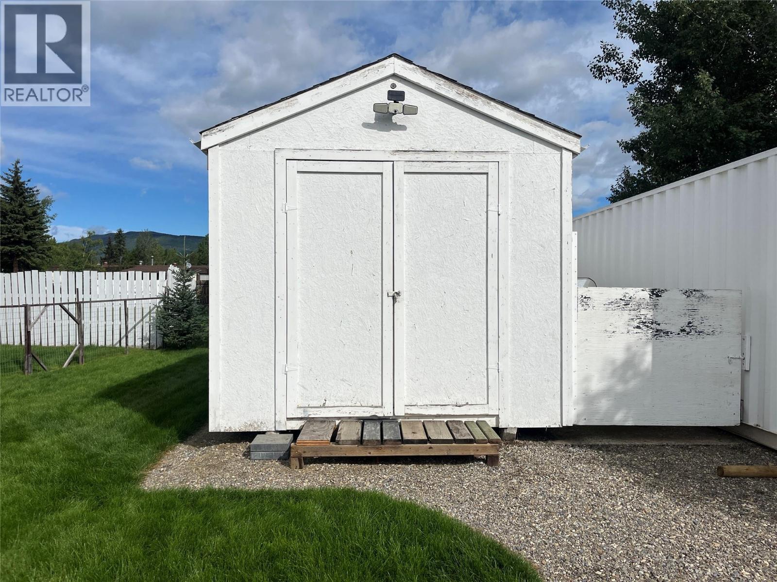 136 Rockcliffe Place, Tumbler Ridge, BC