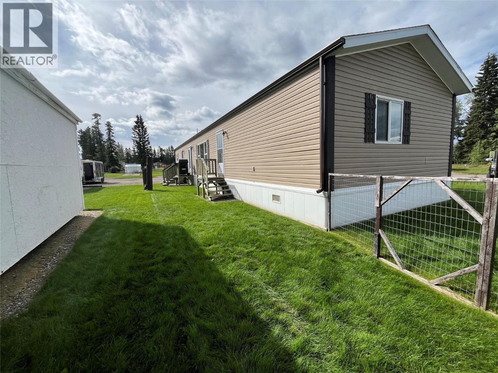 136 Rockcliffe Place, Tumbler Ridge, BC
