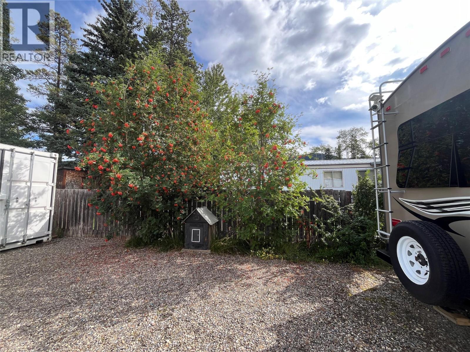 136 Rockcliffe Place, Tumbler Ridge, BC