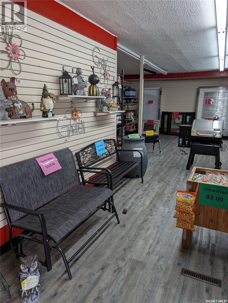 435 Main Street, Foam Lake, SK