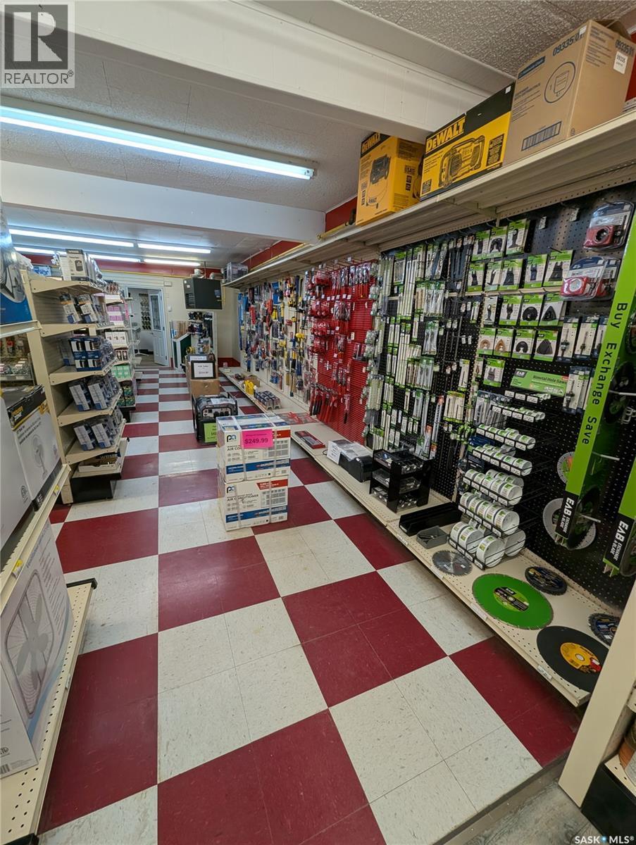 435 Main Street, Foam Lake, SK