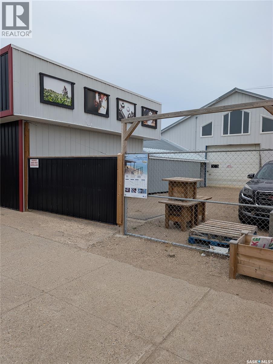 435 Main Street, Foam Lake, SK