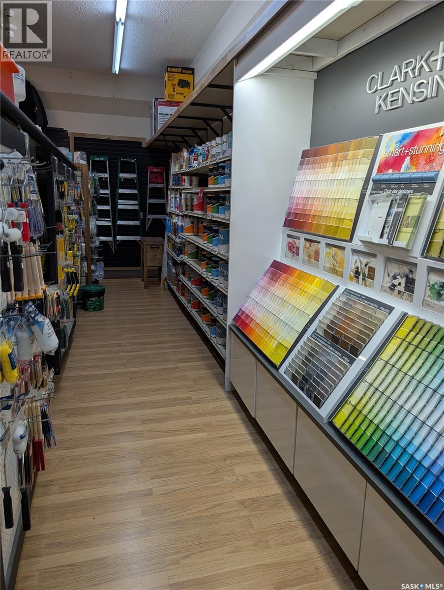 435 Main Street, Foam Lake, SK