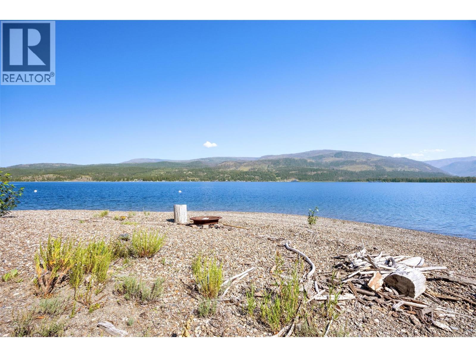 663 Waverly Park Frontage Road, Sorrento, BC