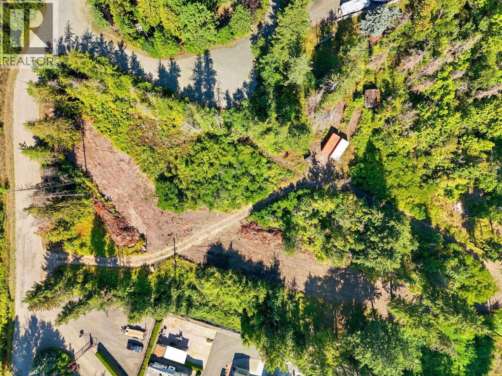 Drone - 663 Waverly Park Frontage Road, Sorrento, BC