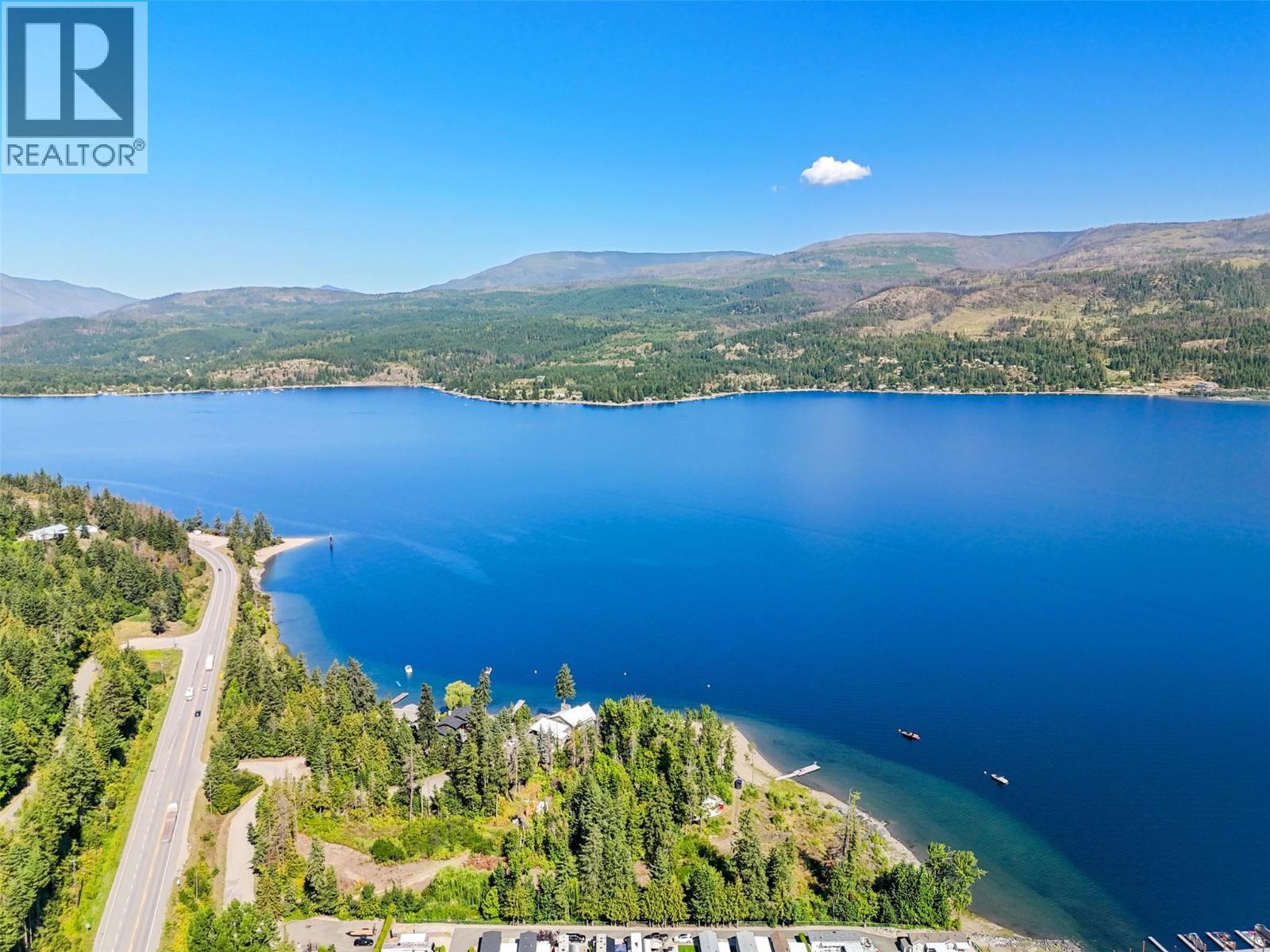 663 Waverly Park Frontage Road, Sorrento, BC