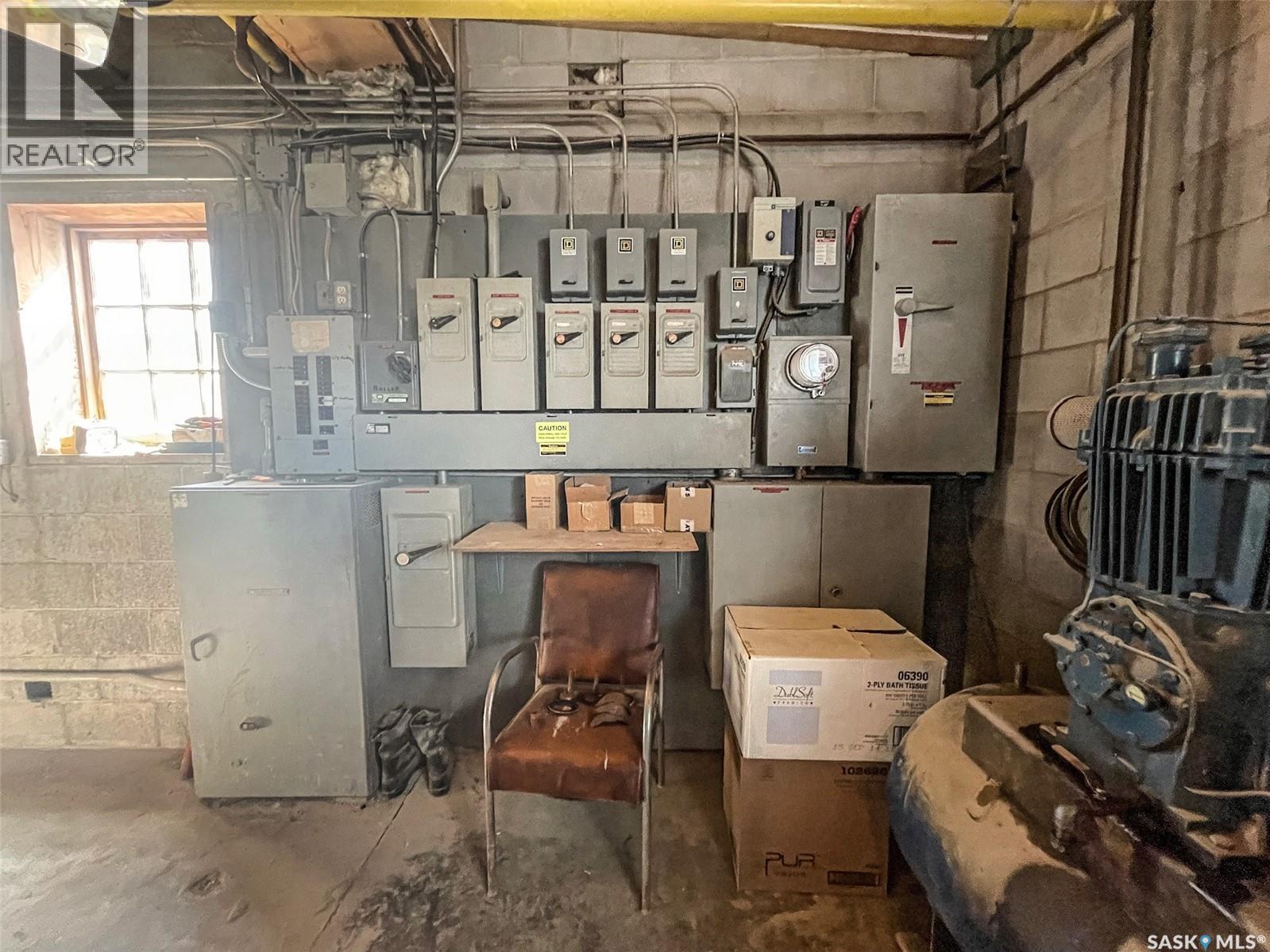 503 North Railway Street W, Swift Current, SK