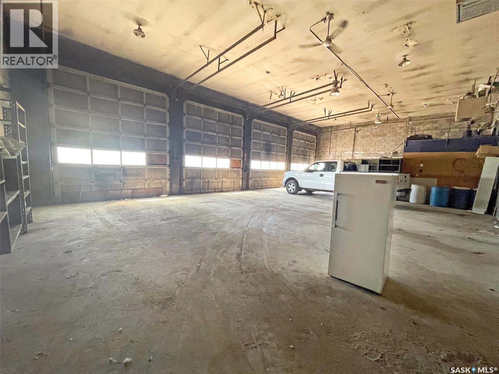 503 North Railway Street W, Swift Current, SK