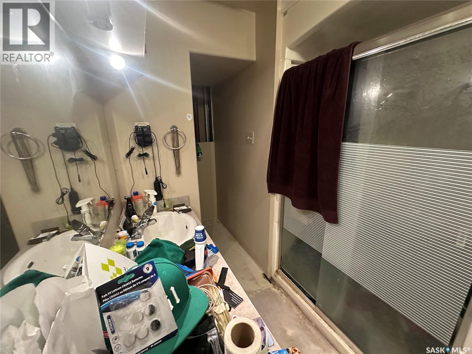 7 Charles Crescent, Regina, SK - Indoor