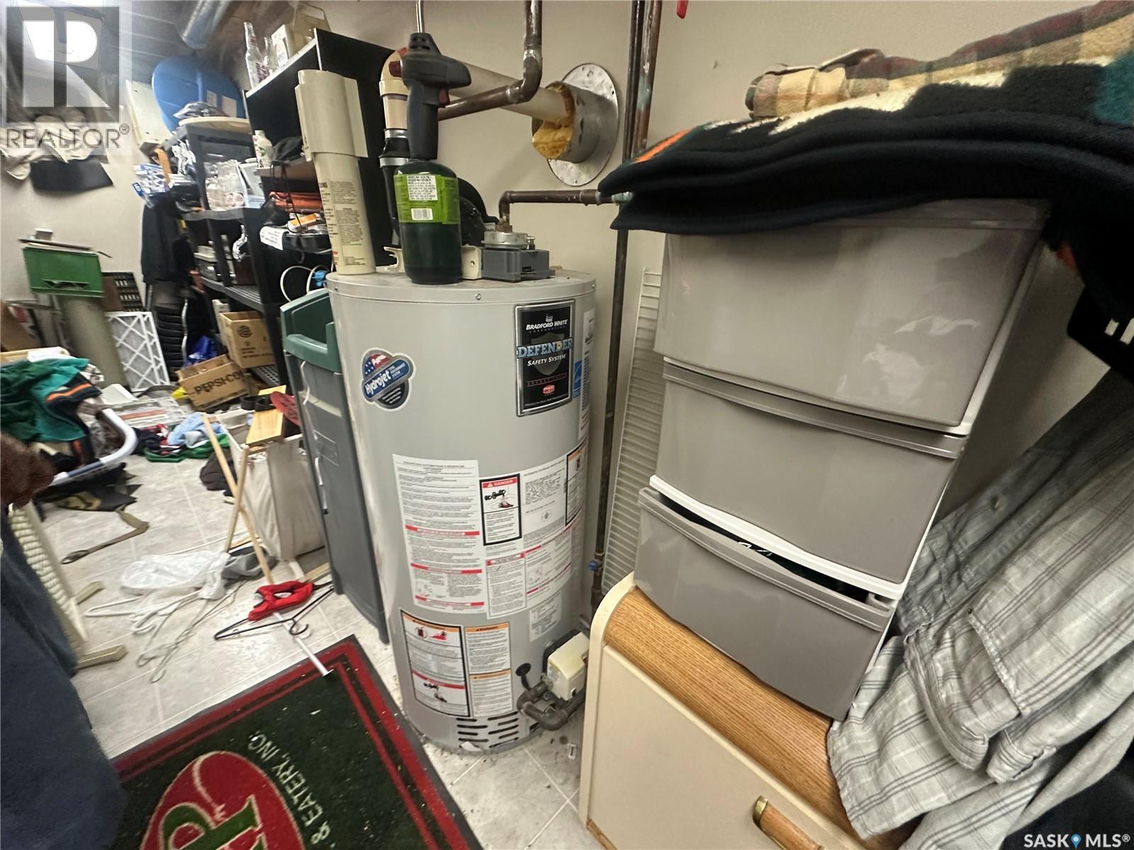 7 Charles Crescent, Regina, SK - Indoor Photo Showing Basement