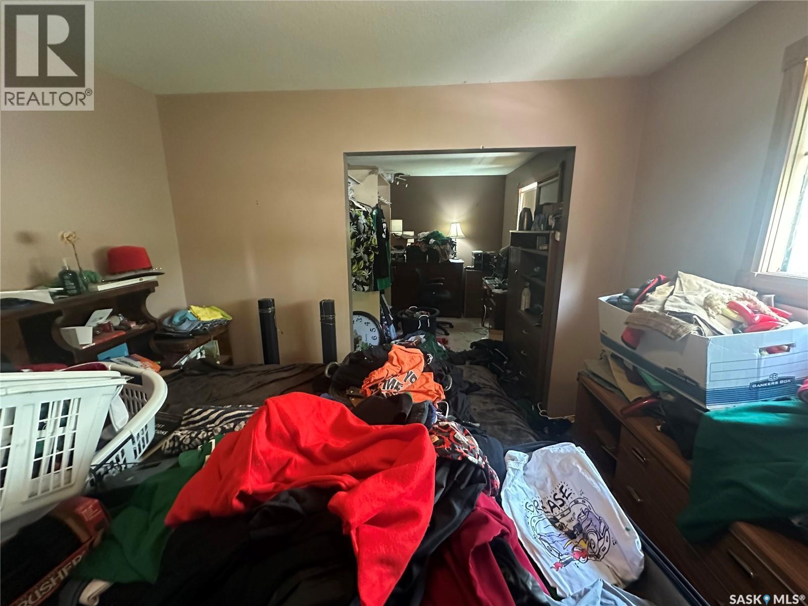 7 Charles Crescent, Regina, SK - Indoor Photo Showing Bedroom