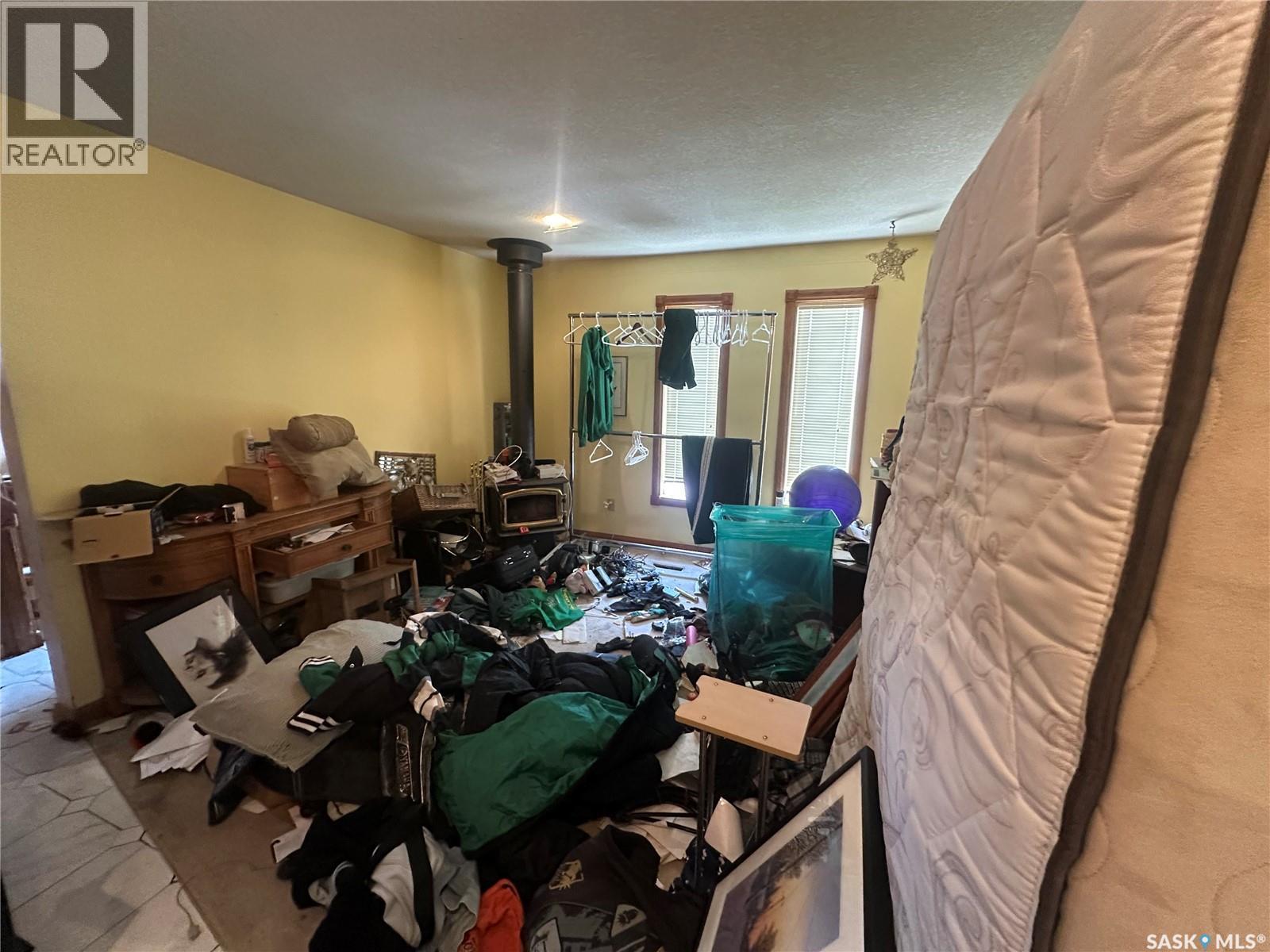 7 Charles Crescent, Regina, SK - Indoor