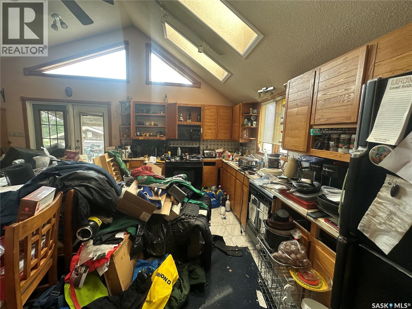 7 Charles Crescent, Regina, SK - Indoor Photo Showing Other Room