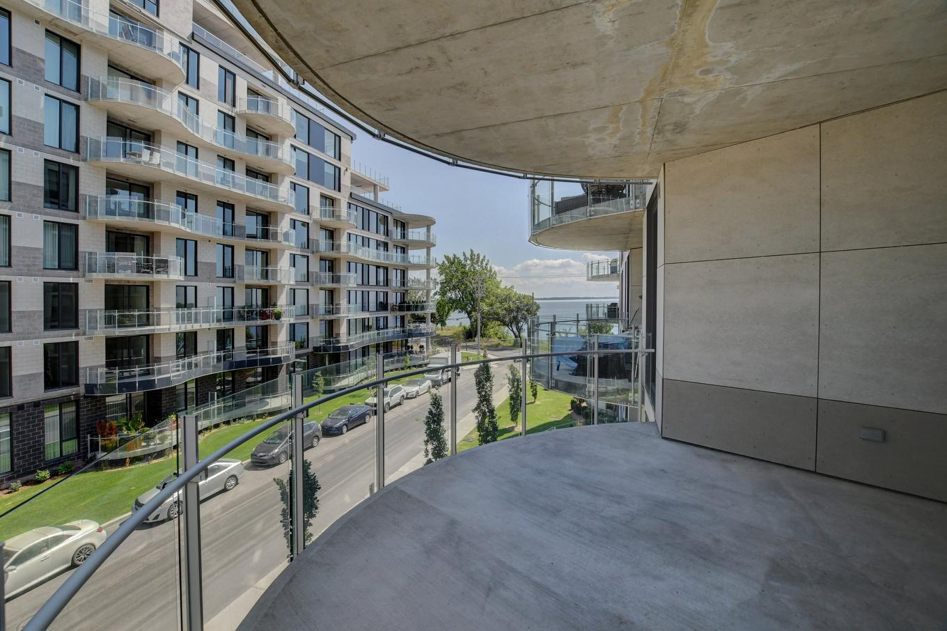 Balcon - 309-36 Ch. Du Bord-Du-Lac-Lakeshore, Pointe-Claire, QC - Outdoor With Exterior