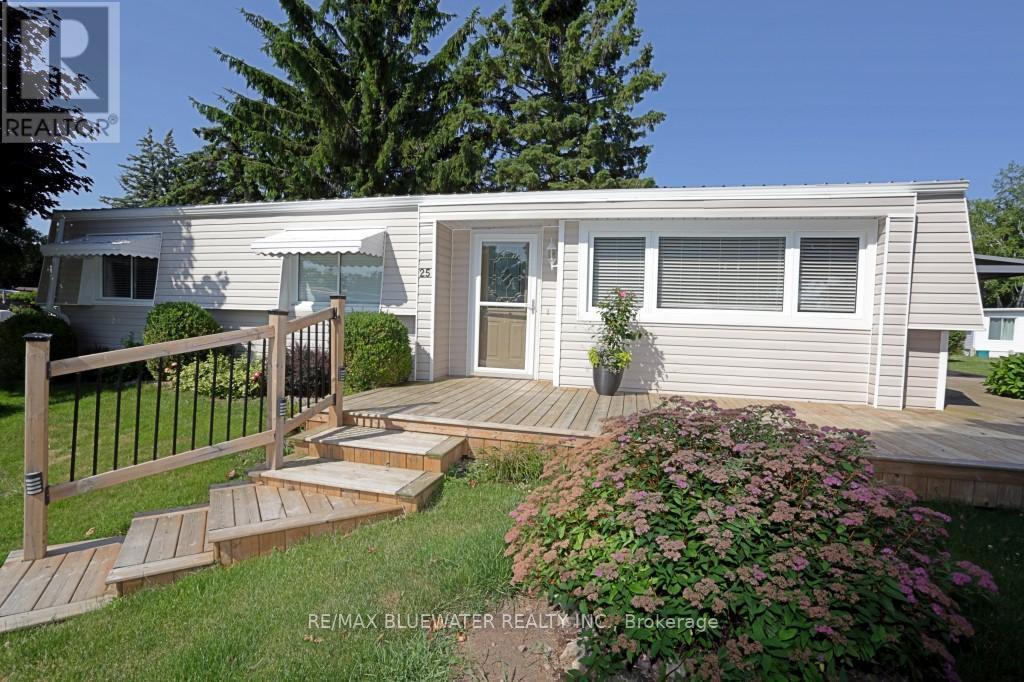 25 Maple Grove Court E, South Huron (Stephen), ON - Outdoor