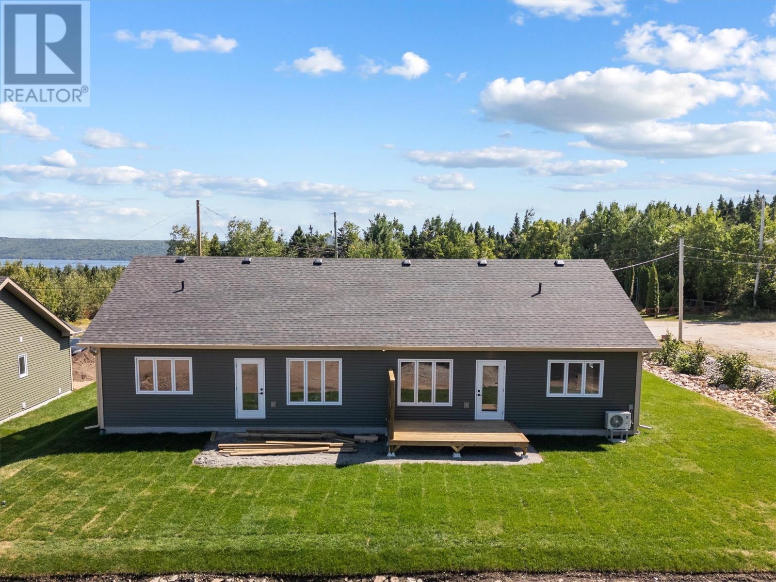 30 Forest Road, Gambo, NL - Outdoor