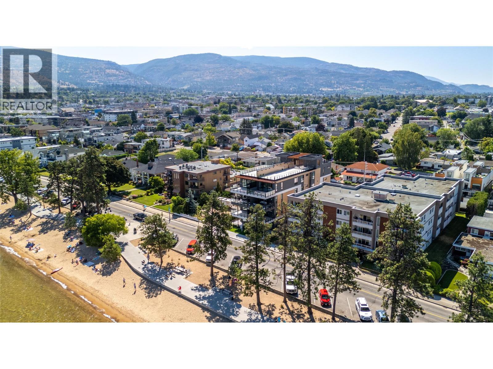 602 Lakeshore Drive Unit# 402, Penticton, BC - Outdoor With View