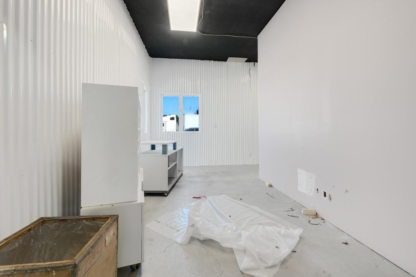 Interior - A-70 - 72 Rue Principale, Saint-François-Xavier-De-Brompton, QC - Indoor Photo Showing Other Room