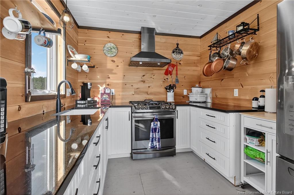 928 475 Rte, Bouctouche Bay, NB